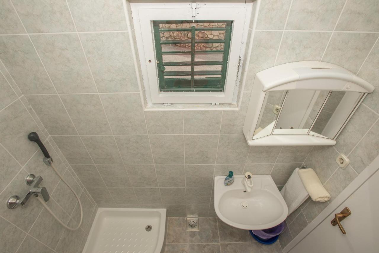 Apartman Pinto Makarska Ngoại thất bức ảnh