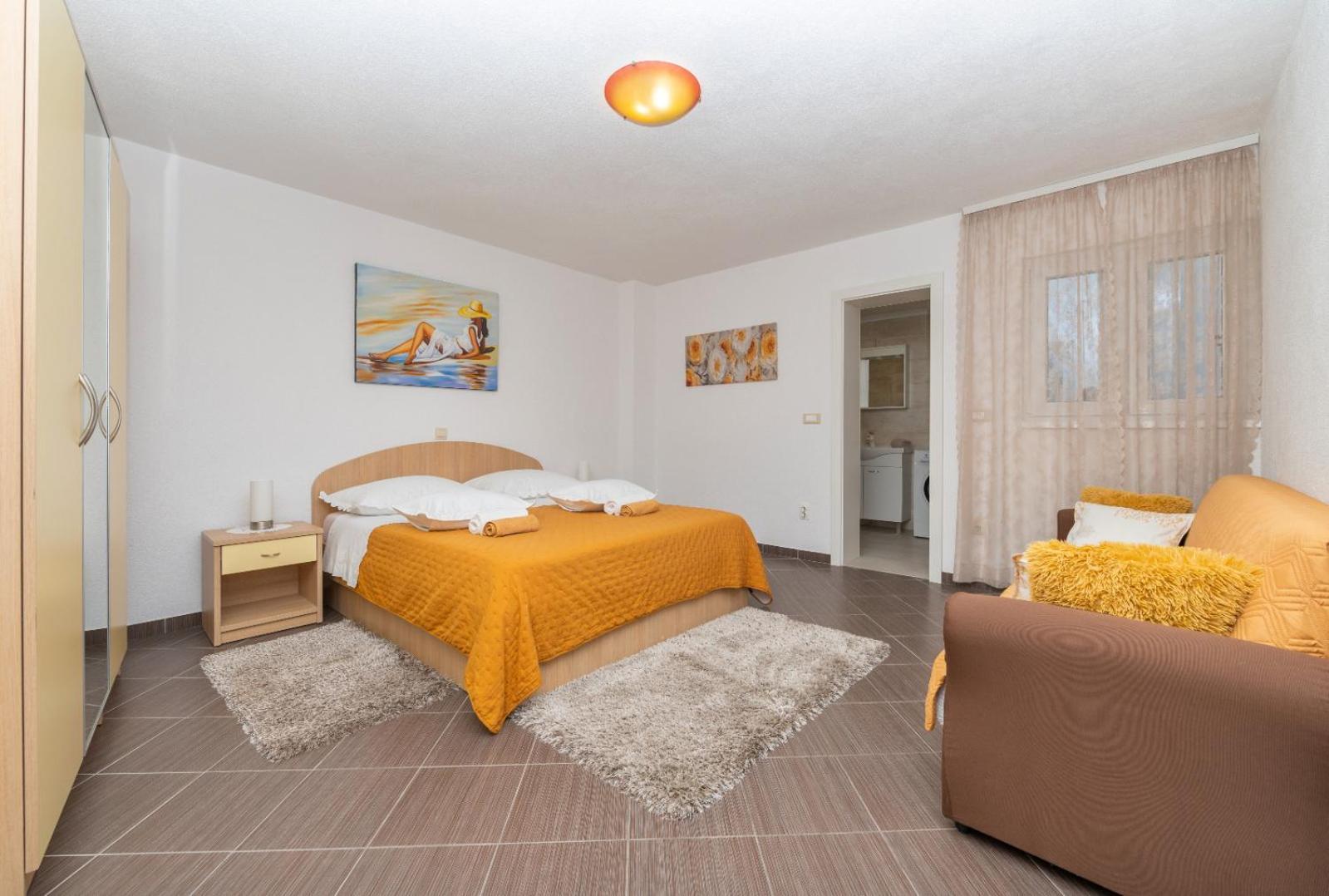 Apartman Pinto Makarska Ngoại thất bức ảnh